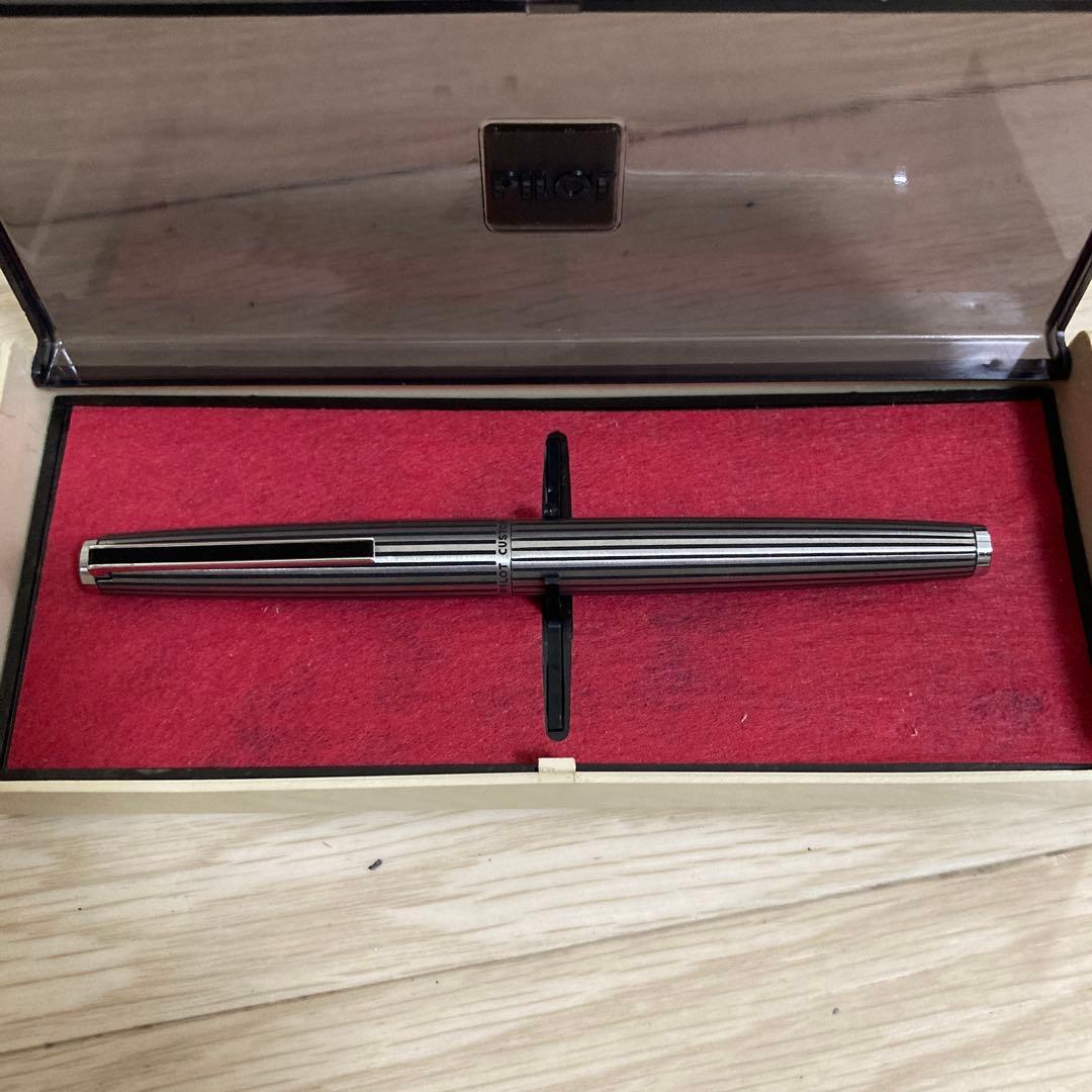 パイロット　カスタム　ストライプ