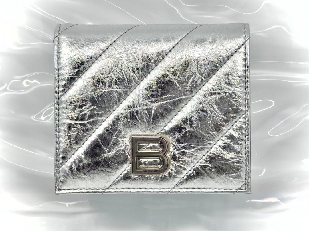 ✨本物BALENCIAGA/バレンシアガ✨クラッシュ 二つ折財布 シルバー⭐︎