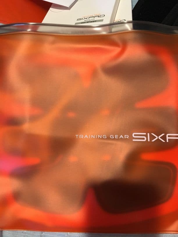 シックスバット SIXPAD