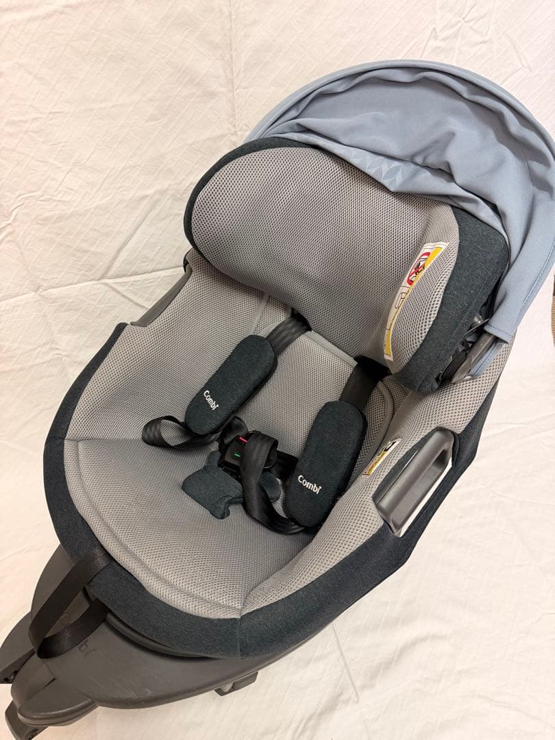コンビ Combi チャイルドシート グレー THE S シリーズ ISOFIX