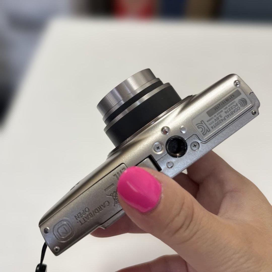 Canon IXY 650 シルバー コンパクトデジタルカメラ キャノン