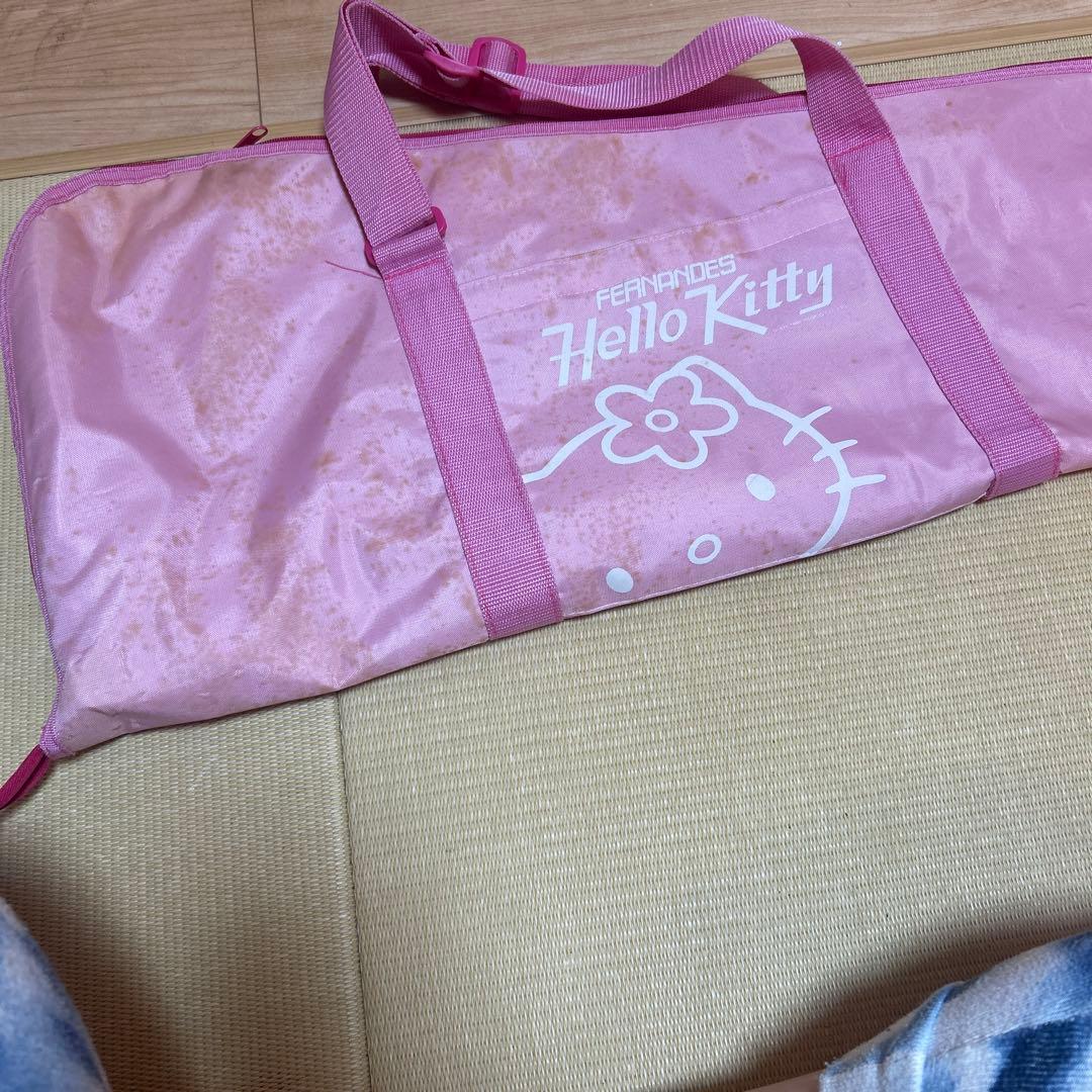 ハローキティ フェルナンデスFERNANDES アンプ内蔵 ZO-3 kitty