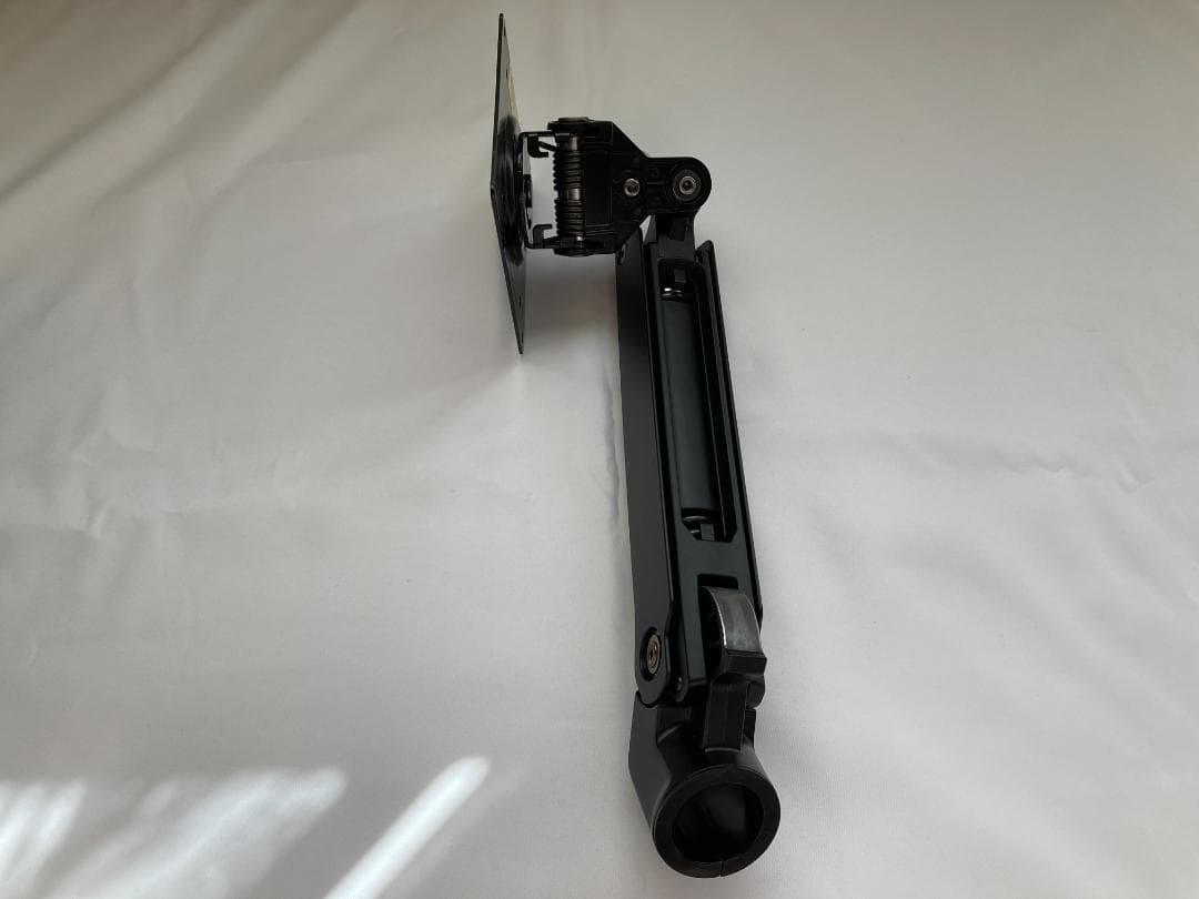 【エルゴトロンOEM】Amazonベーシック モニターアーム シングル ブラック