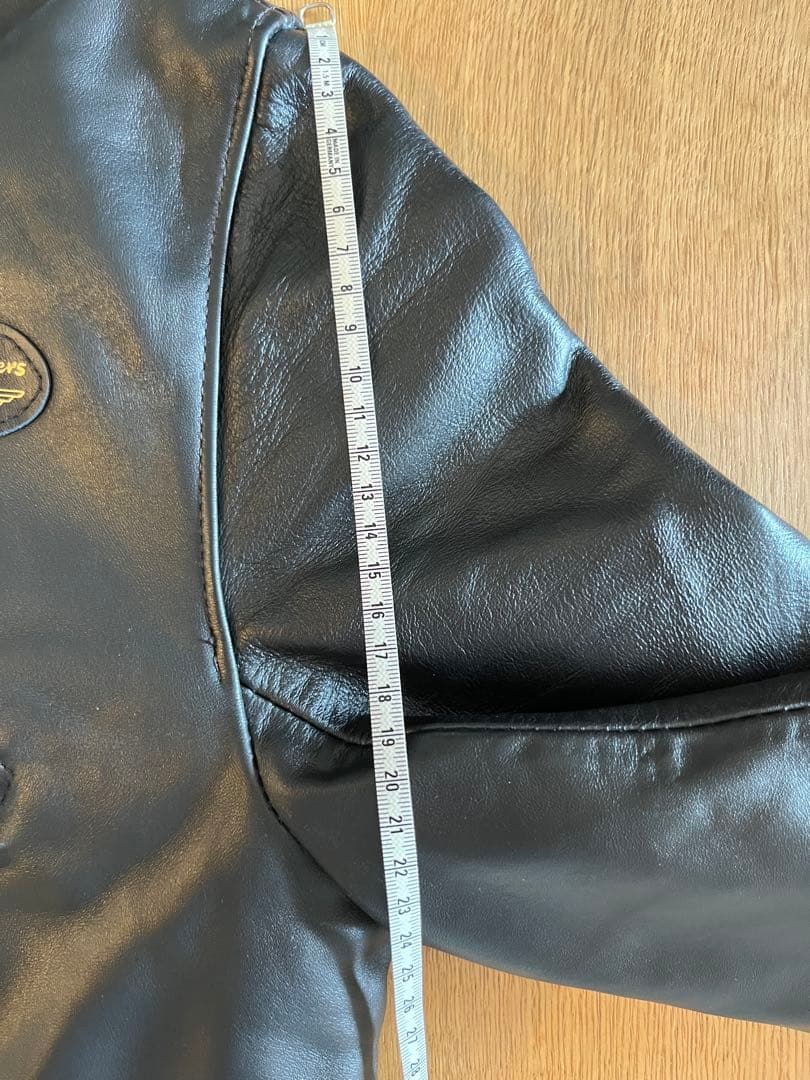 きっちょう　Lewis Leathers CYCLONE