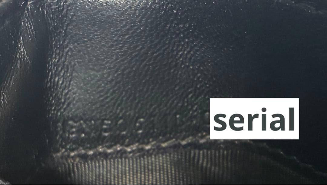 SAINT LAURENT ブラックミニ三つ折り財布