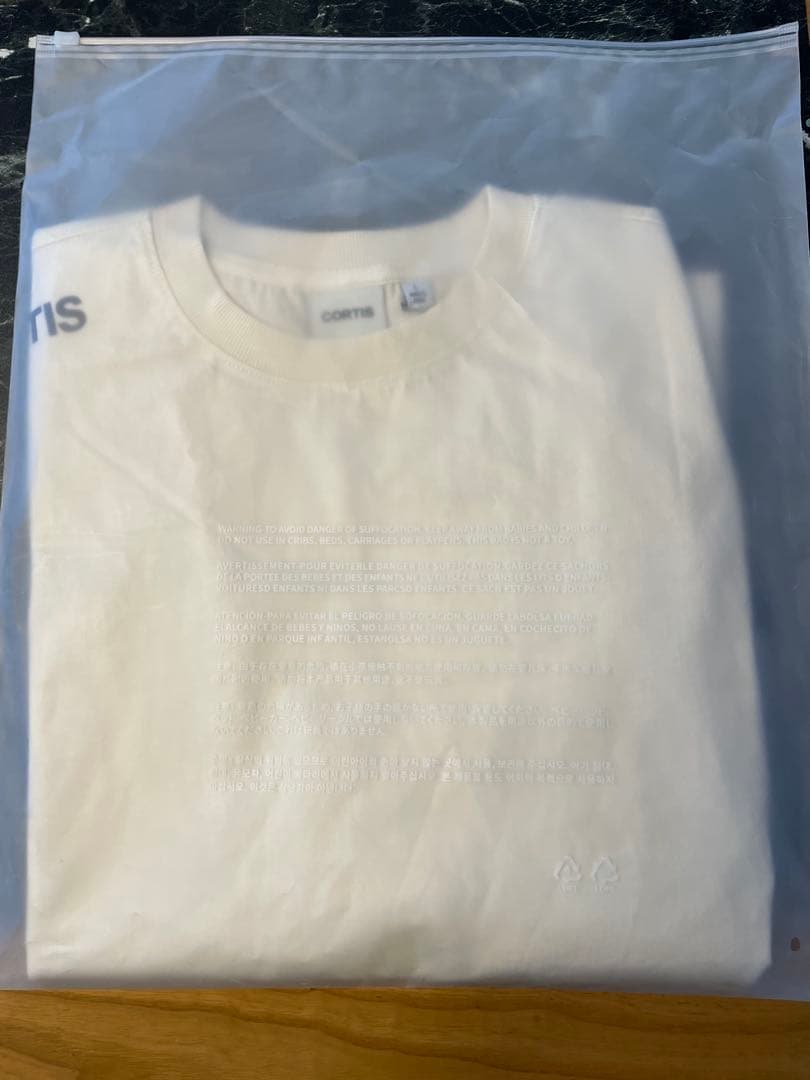 CORTIS Layered Tシャツ Ｌサイズ