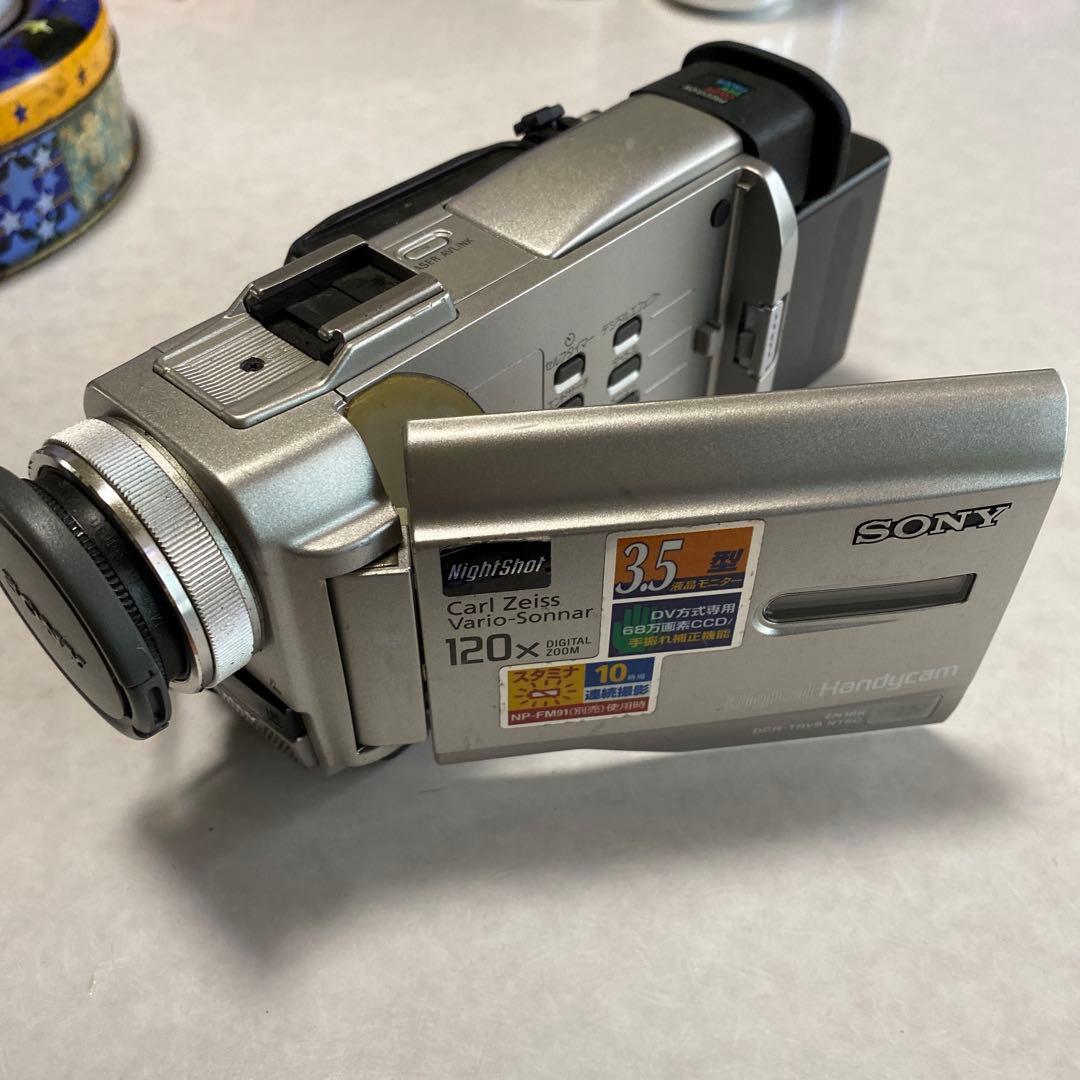 SONY miniDVビデオカメラ DCR-TRV8 ②