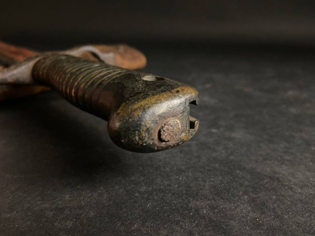 【幕末〜明治】ヤタガン式銃剣 帝国陸軍 軍刀（模造刃朱塗り）革鞘軍刀拵【当時物】