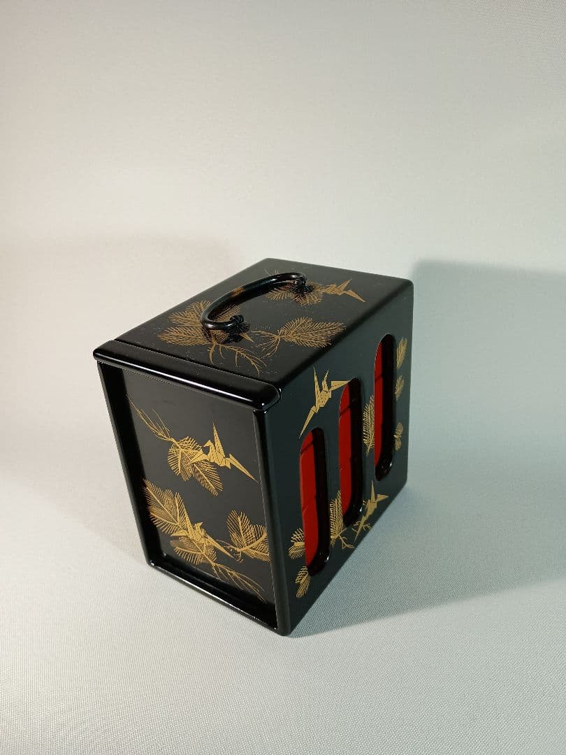 金蒔絵 豪華な徳島遊山箱 昭和中期