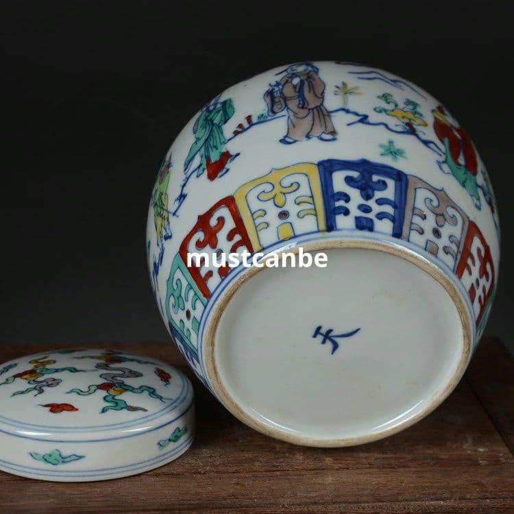 斗彩八仙天字缶 茶筒 景徳鎮 陶磁器 装飾品 現代工芸品 美術品 置物