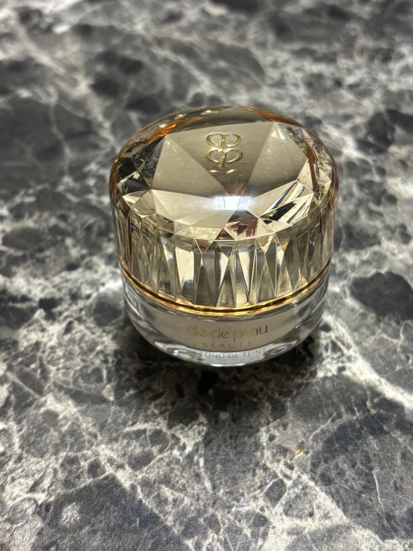 クレドポーボーテ　ルフォンドゥタンn