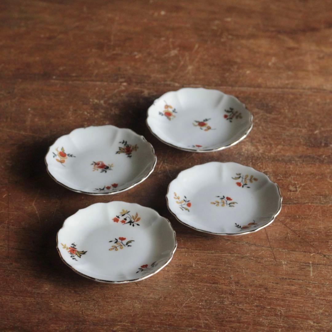 チェコ かわいらしい 小皿 4枚セット 古道具 アンティーク