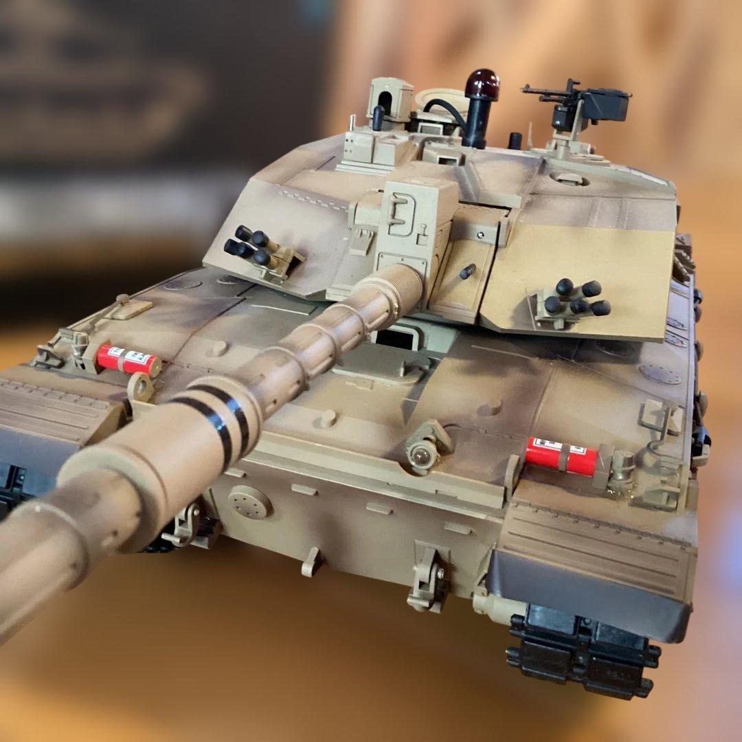 ヘンロン1/16スケール戦車ラジコンBRITISH CHALLENGER２