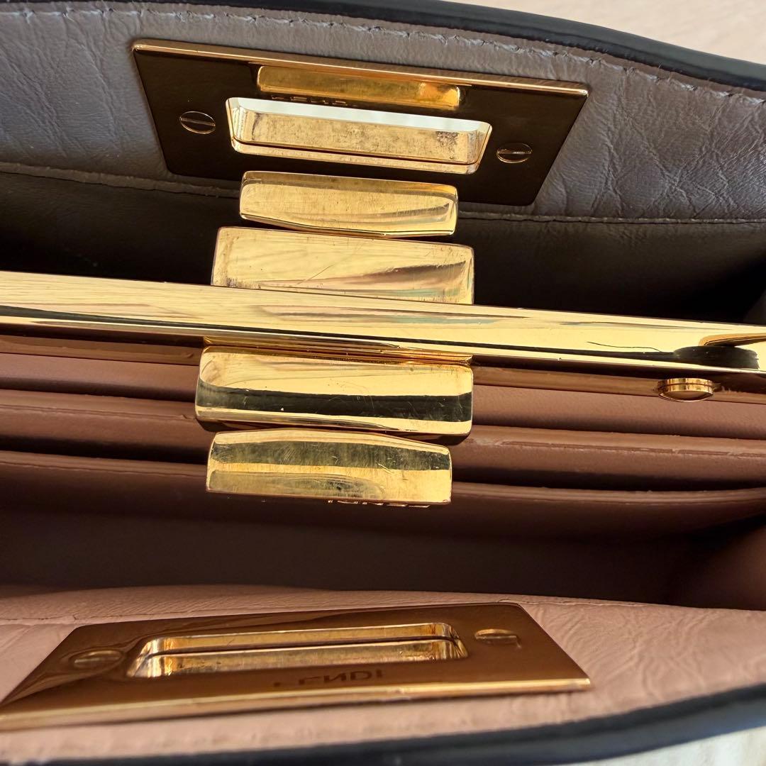 フェンディ　ピーカブー アイシーユー スモール　ブラック