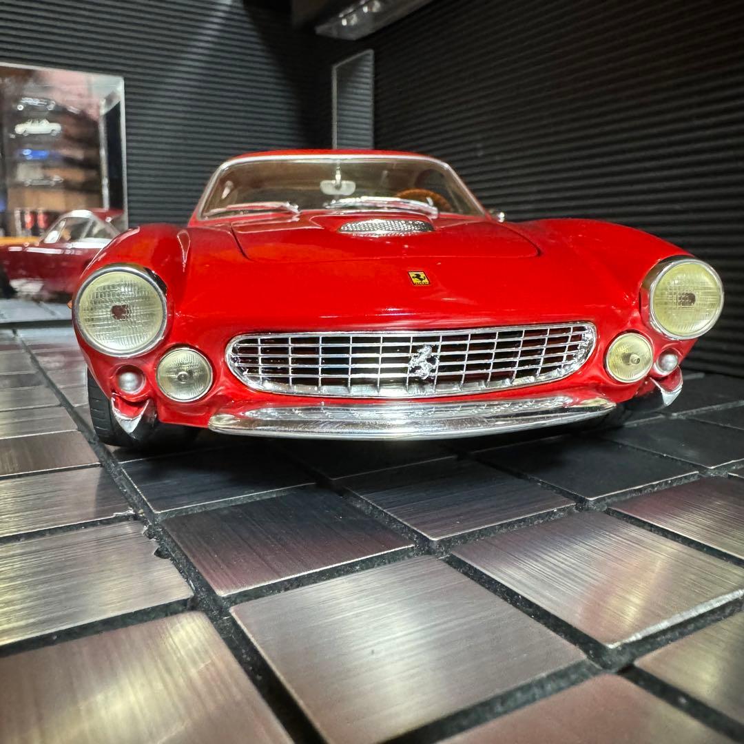 HOTWHEELS 1/18フェラーリ 250GT (カスタム仕様)