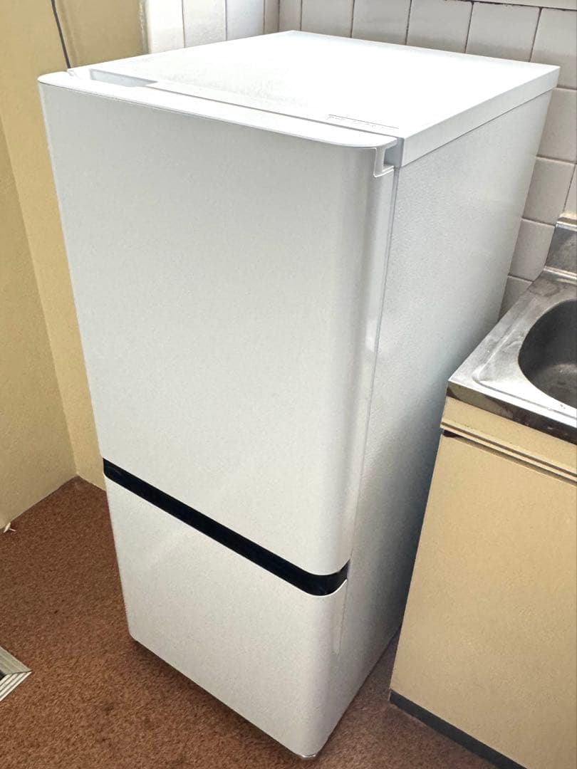 135L 冷凍冷蔵庫 HR-D13E4W/B