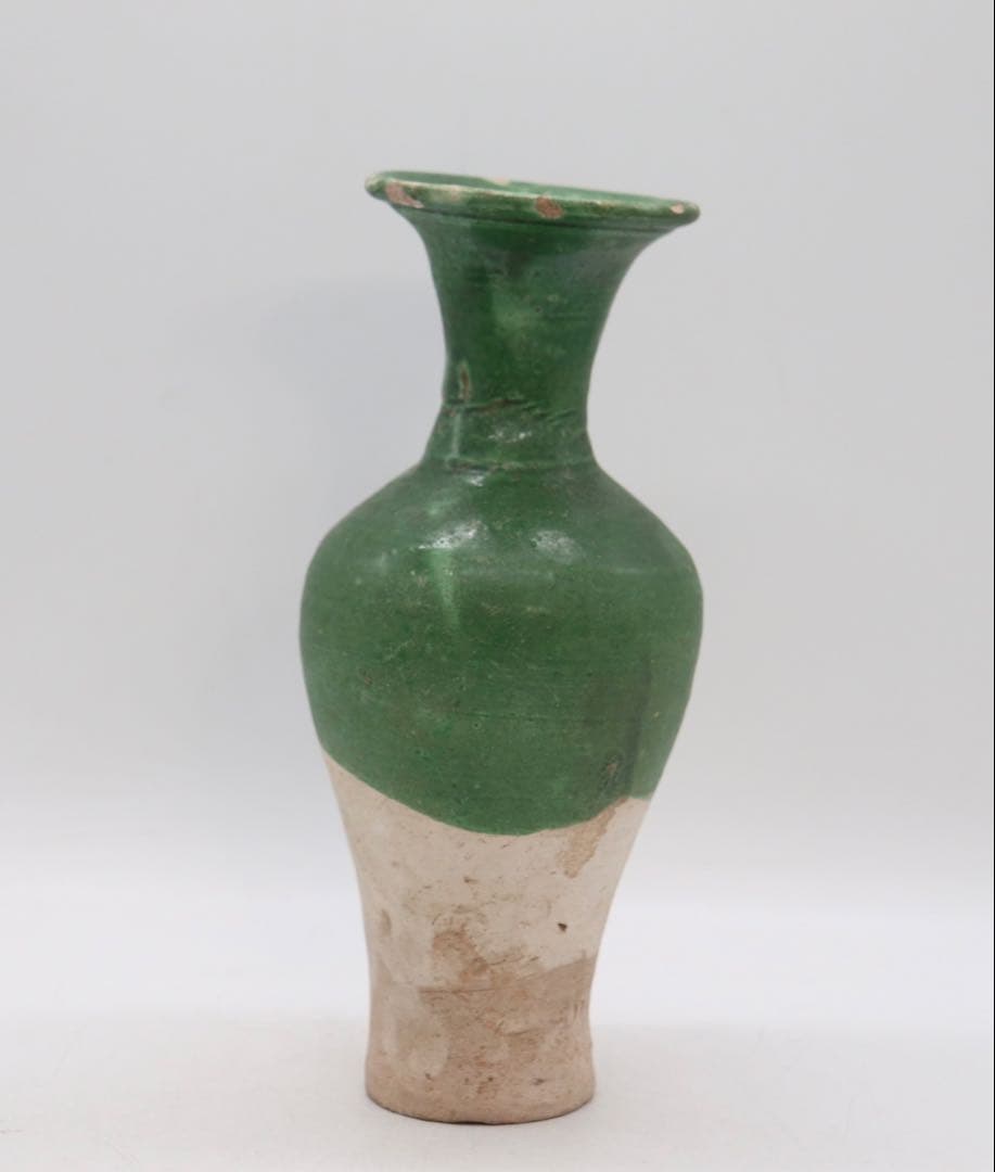 中国　唐時代　緑釉瓶　アンティーク　送料込み260104