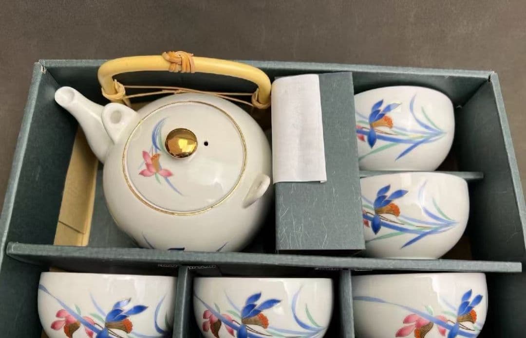 陶器製花柄急須と茶碗セット