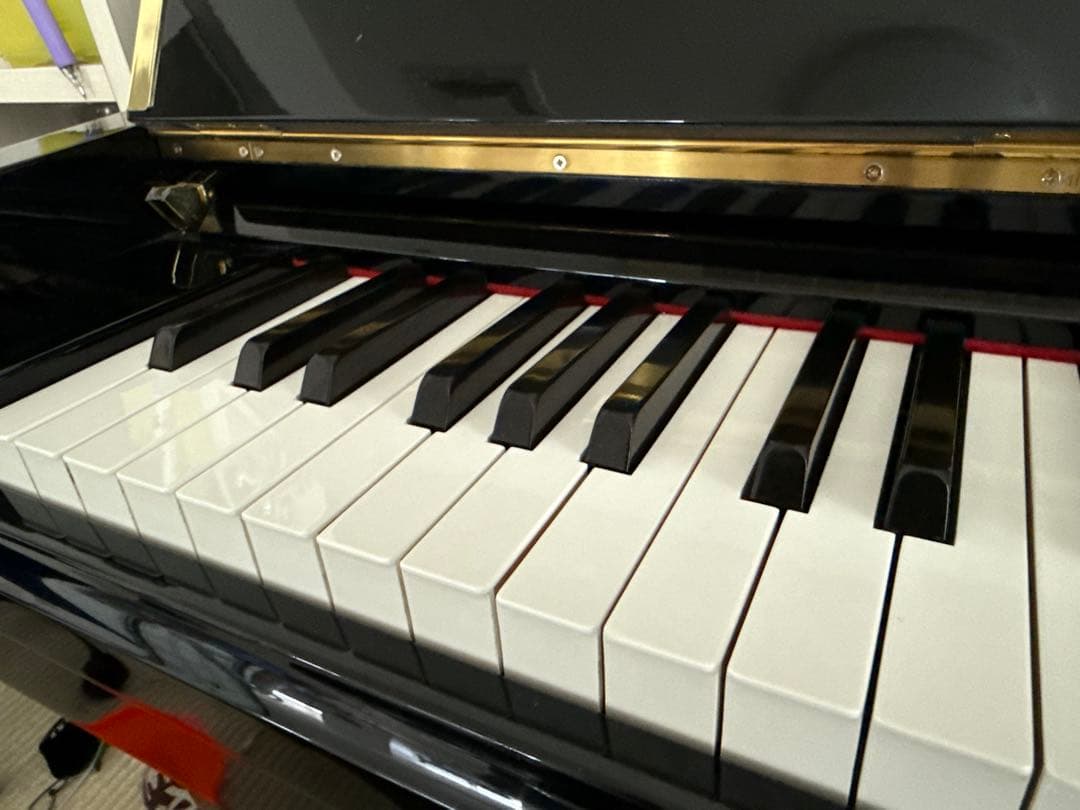 ヤマハ　アップライトピアノU1 サイレント　消音機能付き