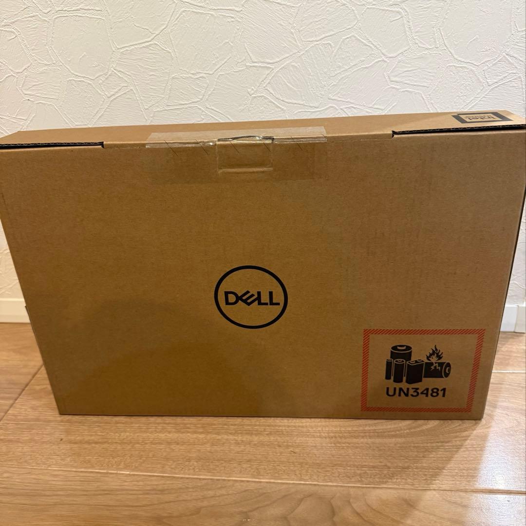 は*様 新品　未開封　Dell Inspiron 3520 ノートパソコン　本体