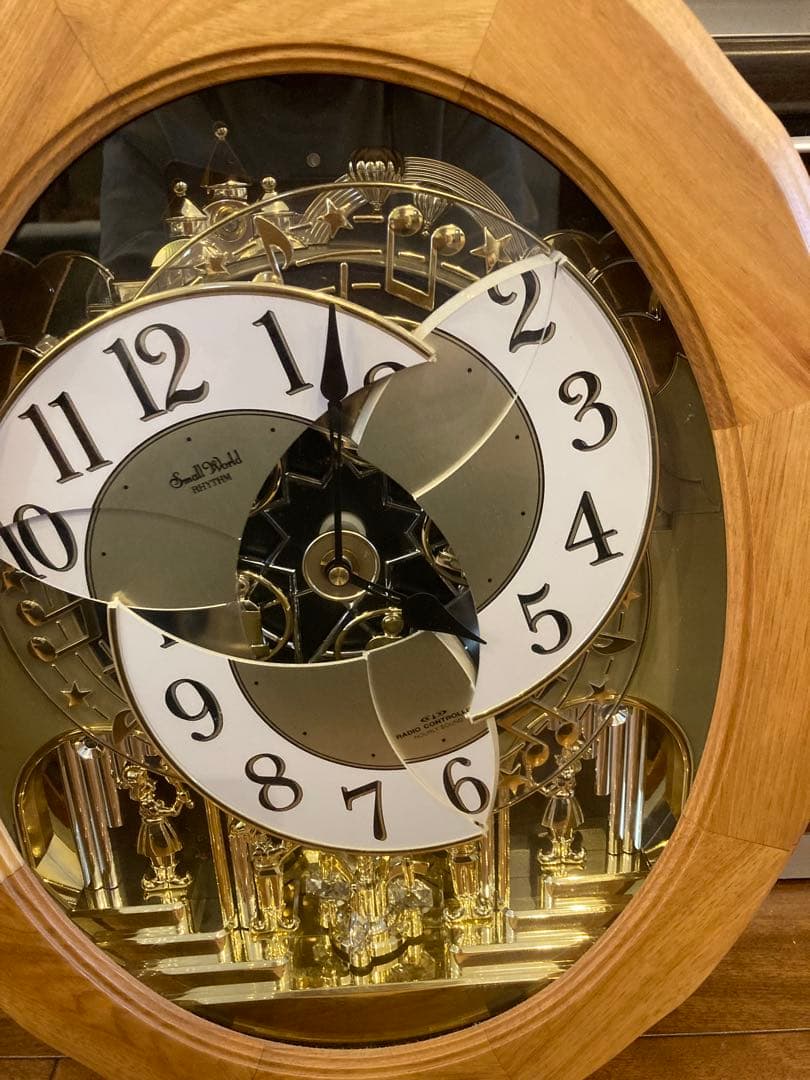 １８日まで特売します からくり時計メロディ30曲 クリスマスソングもあります