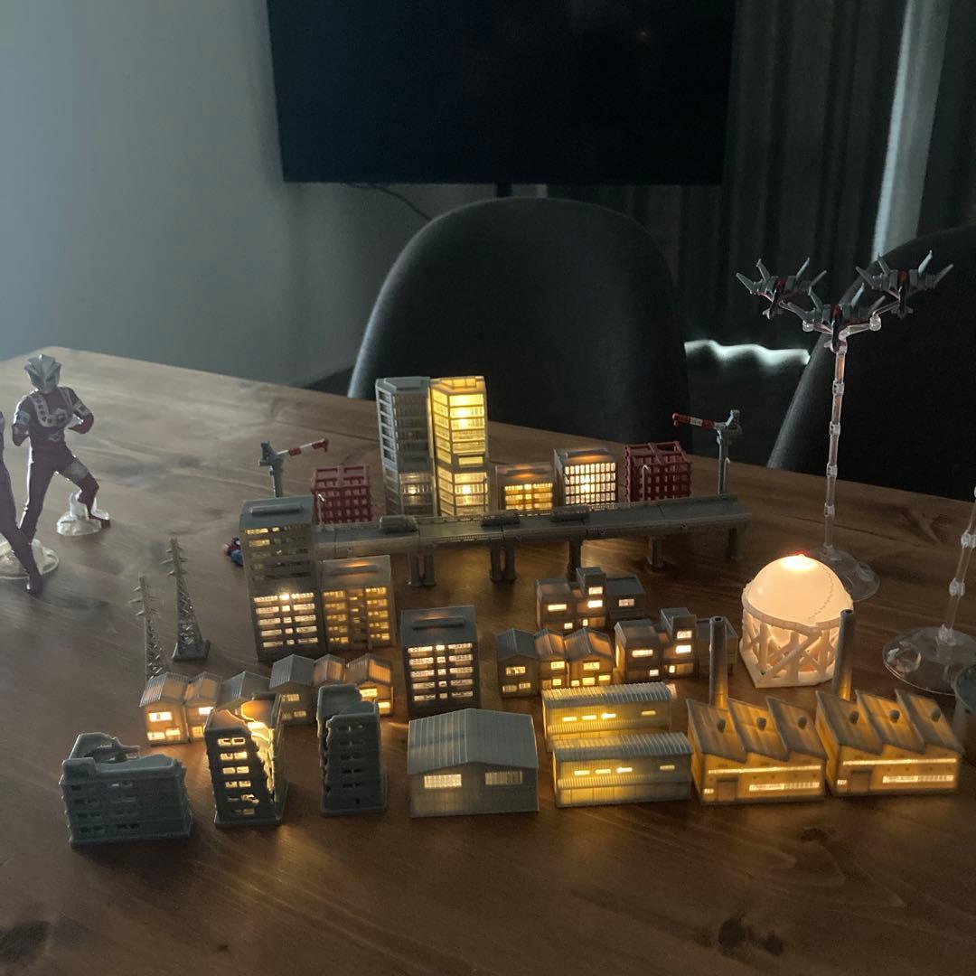 アルティメットルミナス　ウルトラマン　ストラクチャー