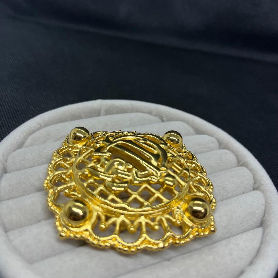 Dior　その他　ブローチ2点セット　CD旧ロゴ　エンブレムゴールド希少　大ぶり