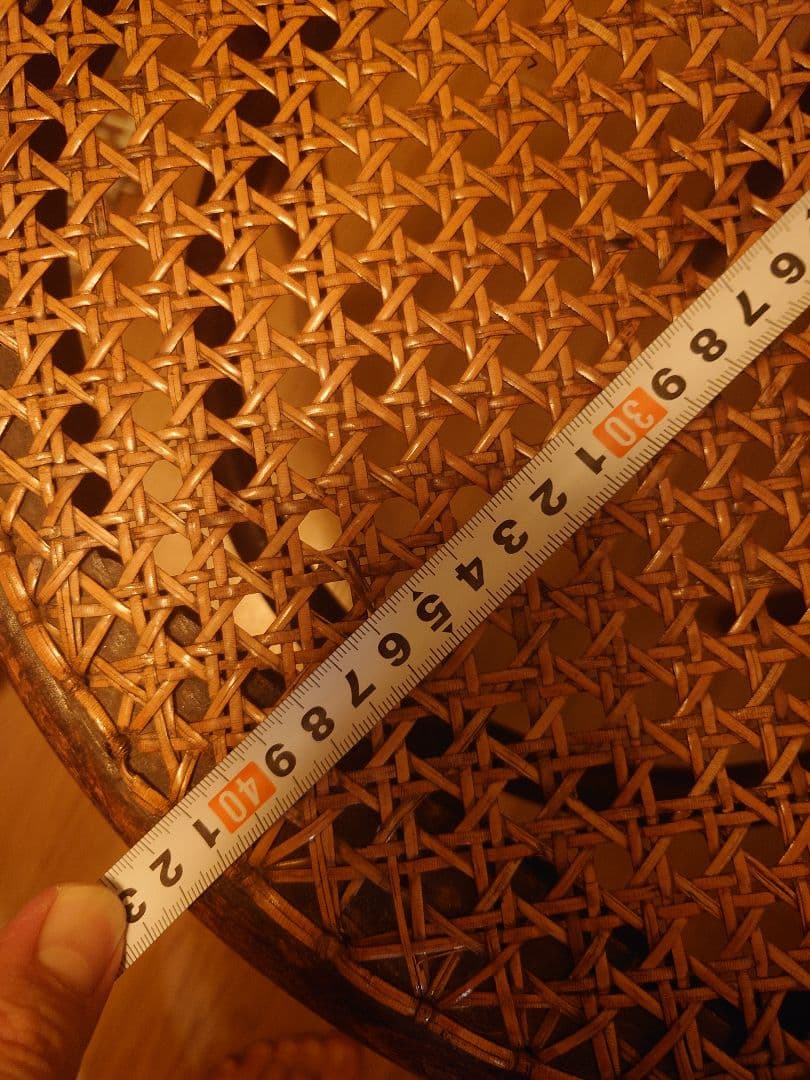 Thonet ラタン編み円形スツール