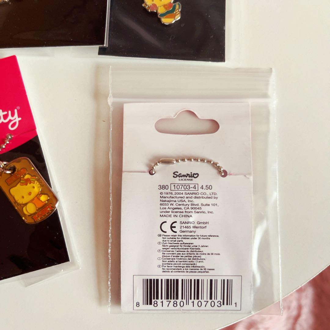 希少レア　ハローキティ　海外限定　USA ストラップ　チャーム　2004 レトロ