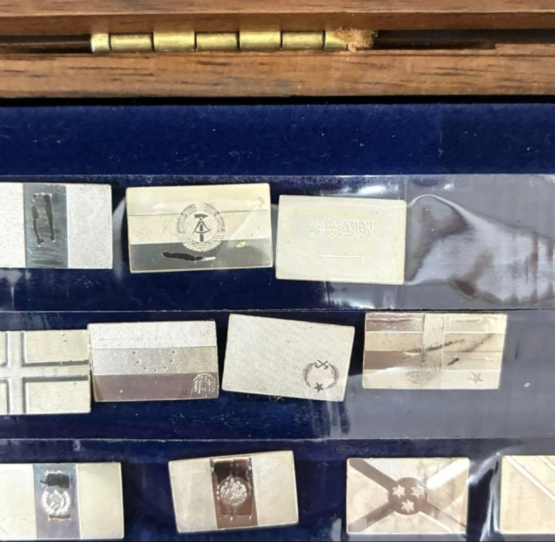 フランクリンミント　公式国連加盟国国旗　銀のミニチュア・コレクション