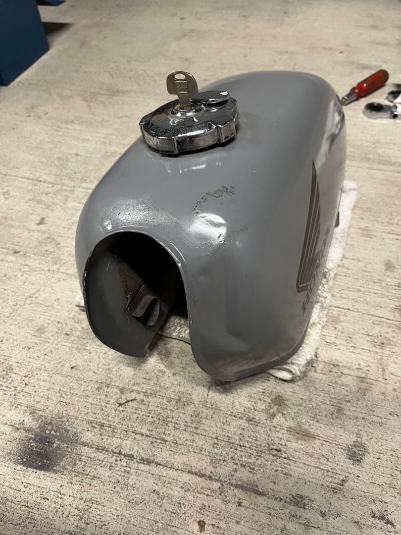 エイプ50 タンク　純正