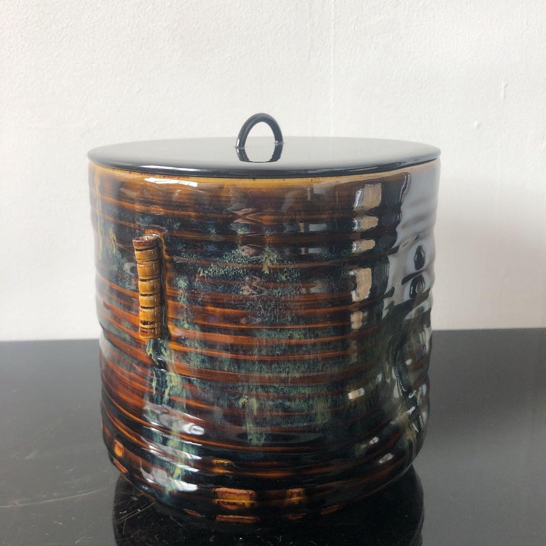 1107.亀井樂山造　高取水指　茶道具