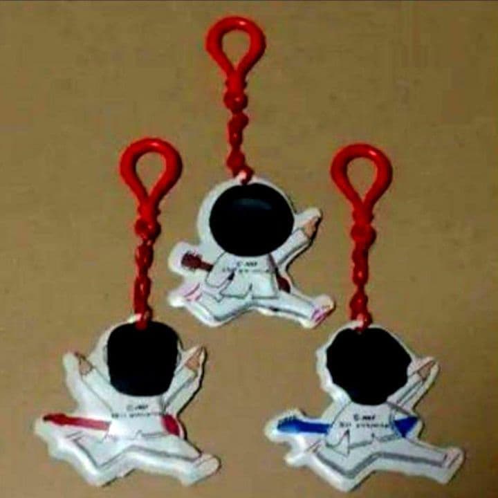 THE ALFEE キーホルダー ニッポン放送 30周年 記念キーホルダー