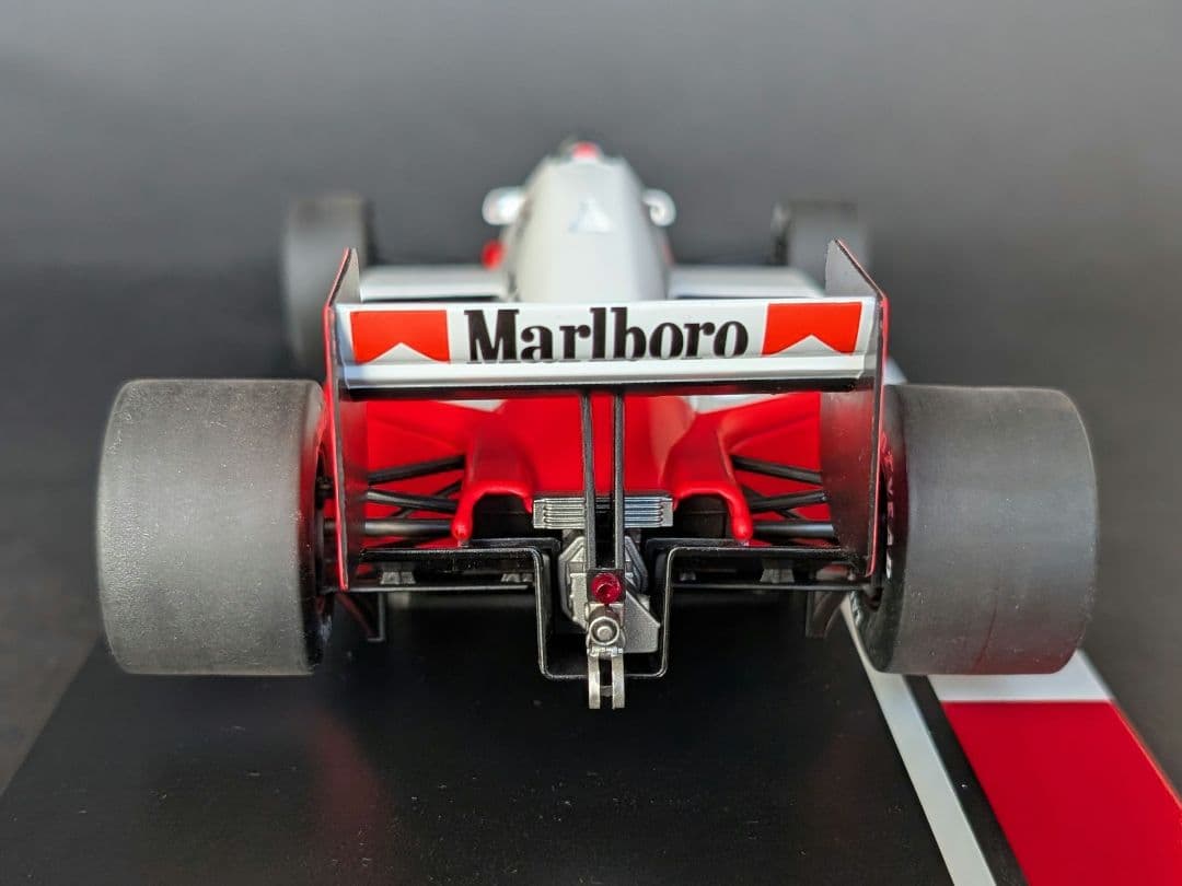 1/18 マクラーレン TAG MP4/2B #1 N.ラウダ マルボロデカール