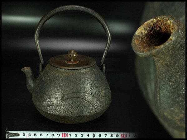 斑紫銅蓋 秋草地紋 鉄瓶(K-LC473)