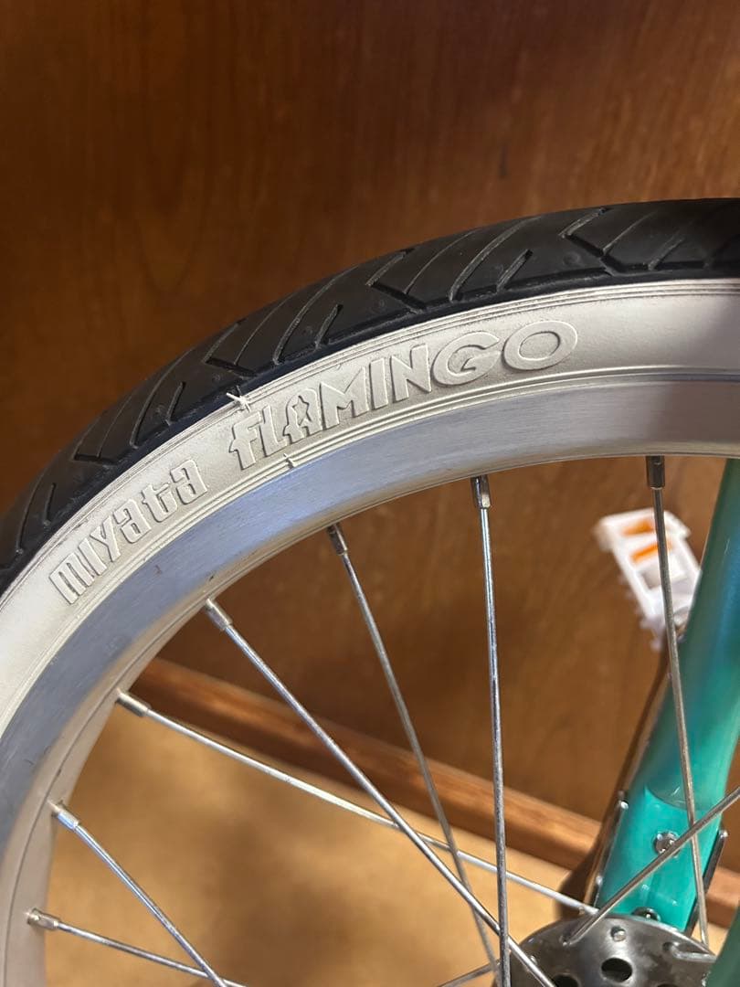 ミヤタ フラミンゴ 競技用一輪車 18×1.75