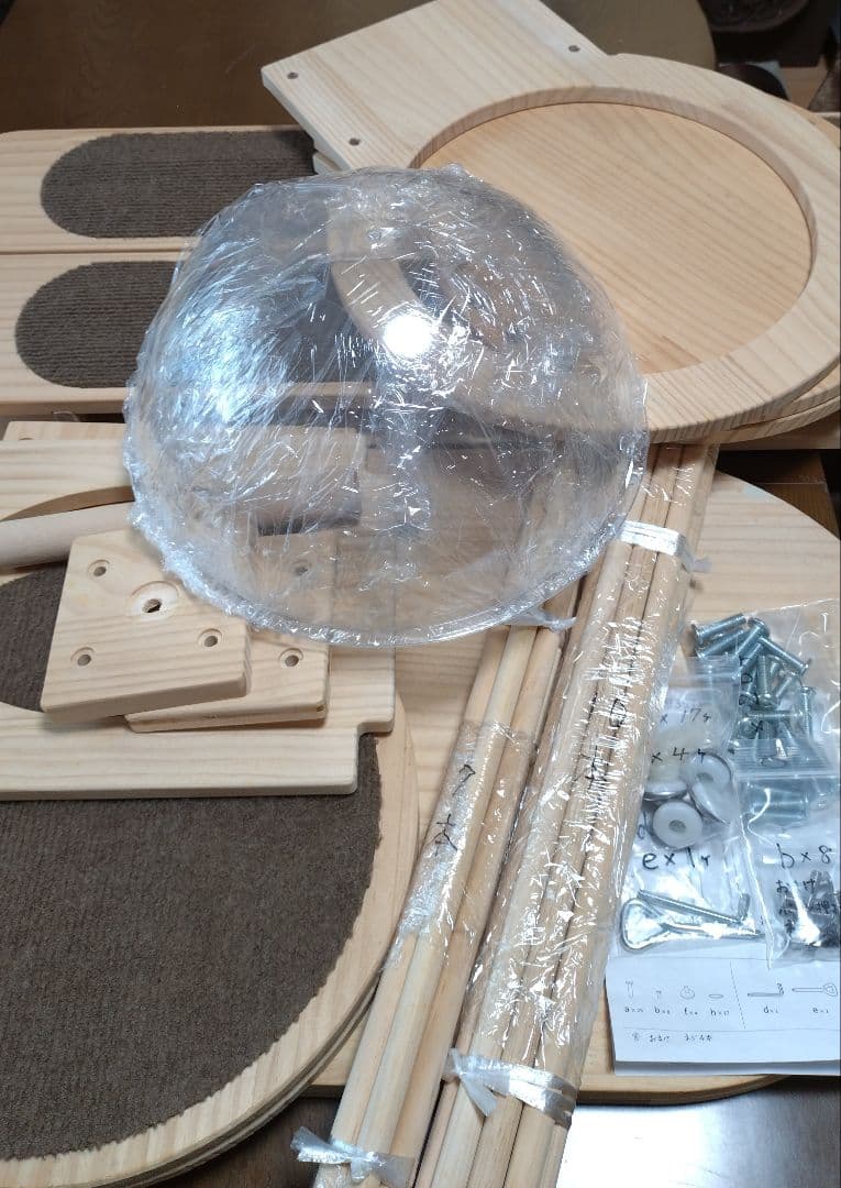 【美品】キャットタワー　高さ169cm　安定感 　宇宙船　布製ツメとぎ　組立書付