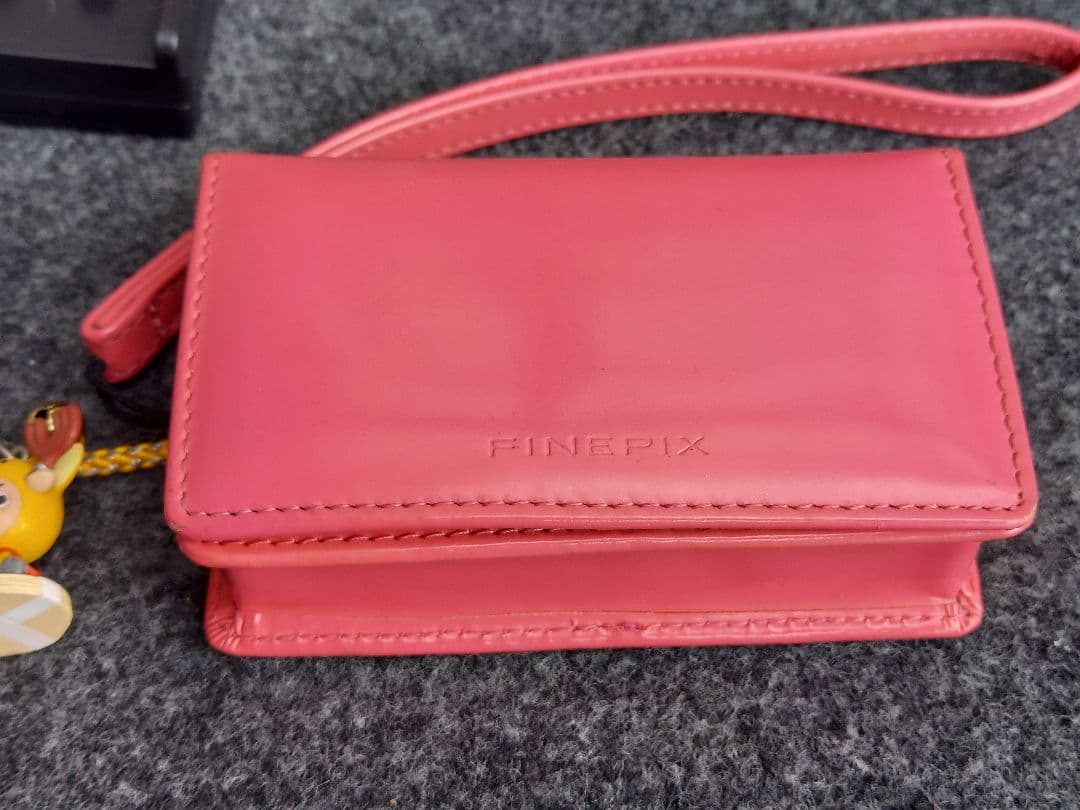 FUJIFILM FINEPIX Z100 fd ピンク