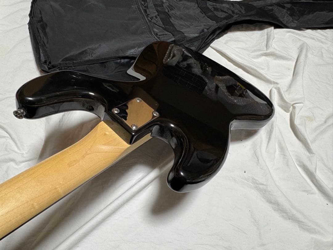 Legend エレキベース　JB タイプ　ソフトケース付き良品1916-01-1