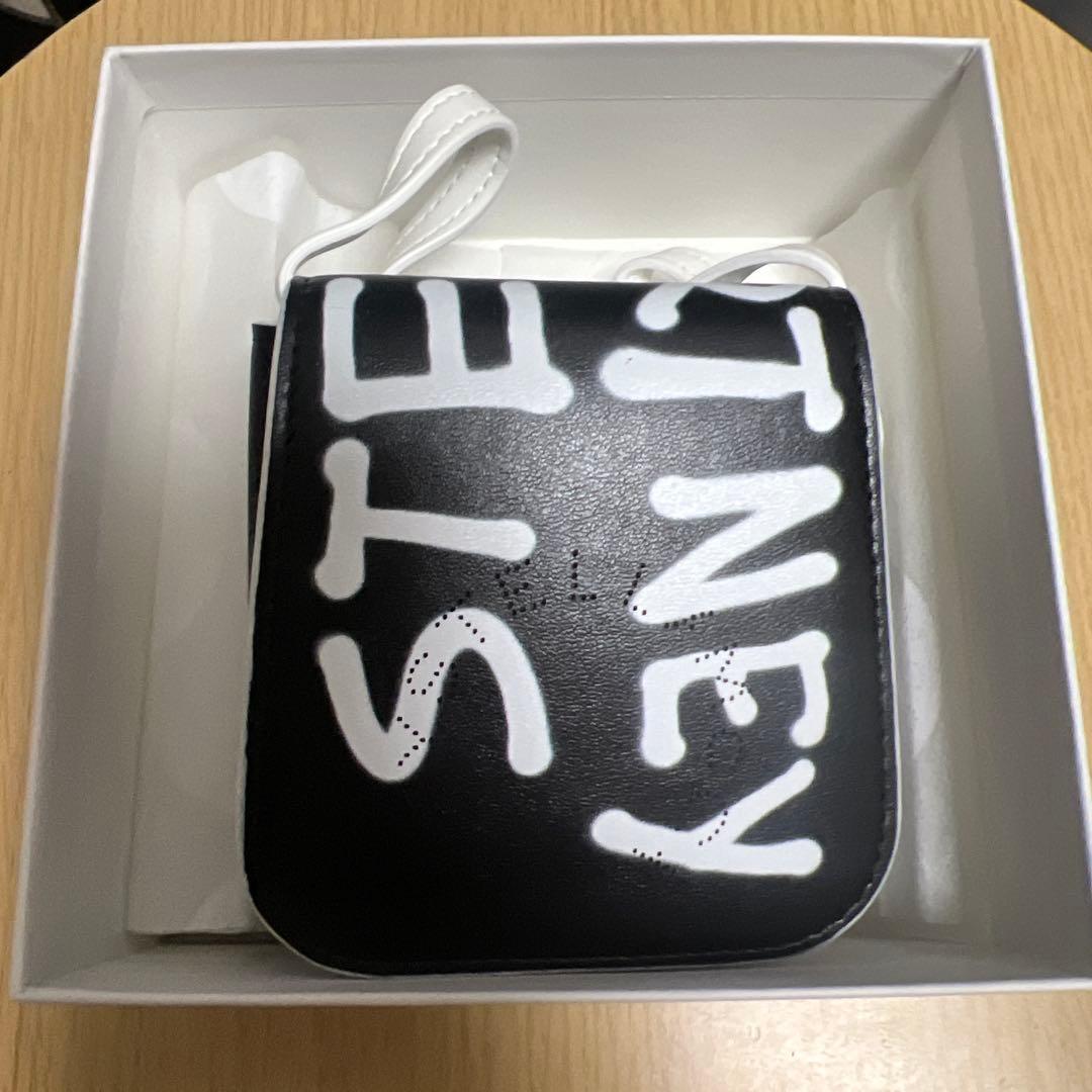 新品　STELLA McCARTNEY カードホルダー　ブラック×ホワイト