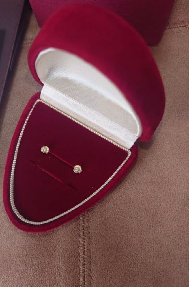 アガット agete 1粒ダイヤモンドピアス 18金