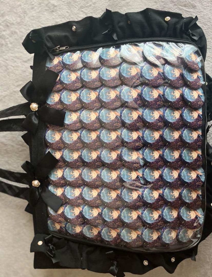 ころん缶バッジ80個