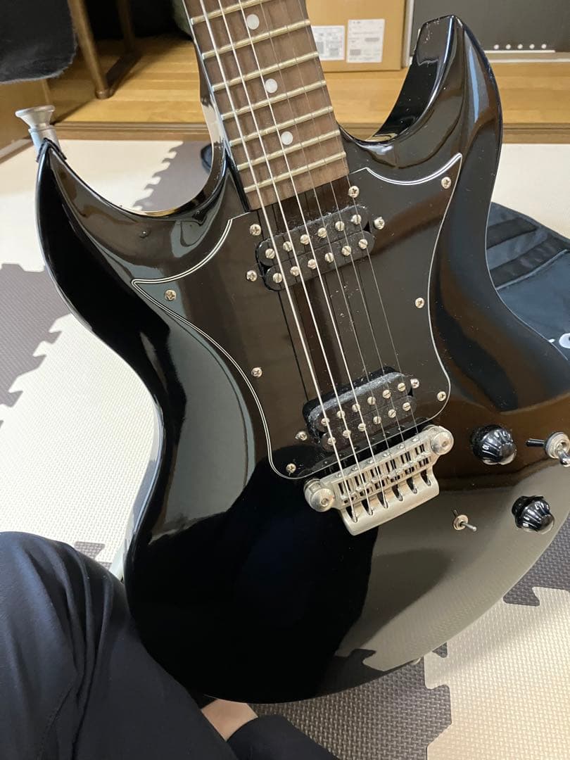 【美品】【人間工学に基づいて】【弾きやすいように設計】VOX SDC-22