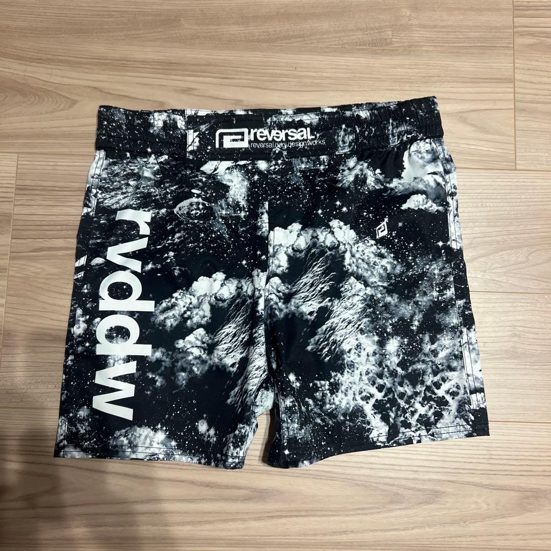 未使用に近い　rvddw FIGHT SHORTS リバーサル　ファイトパンツ