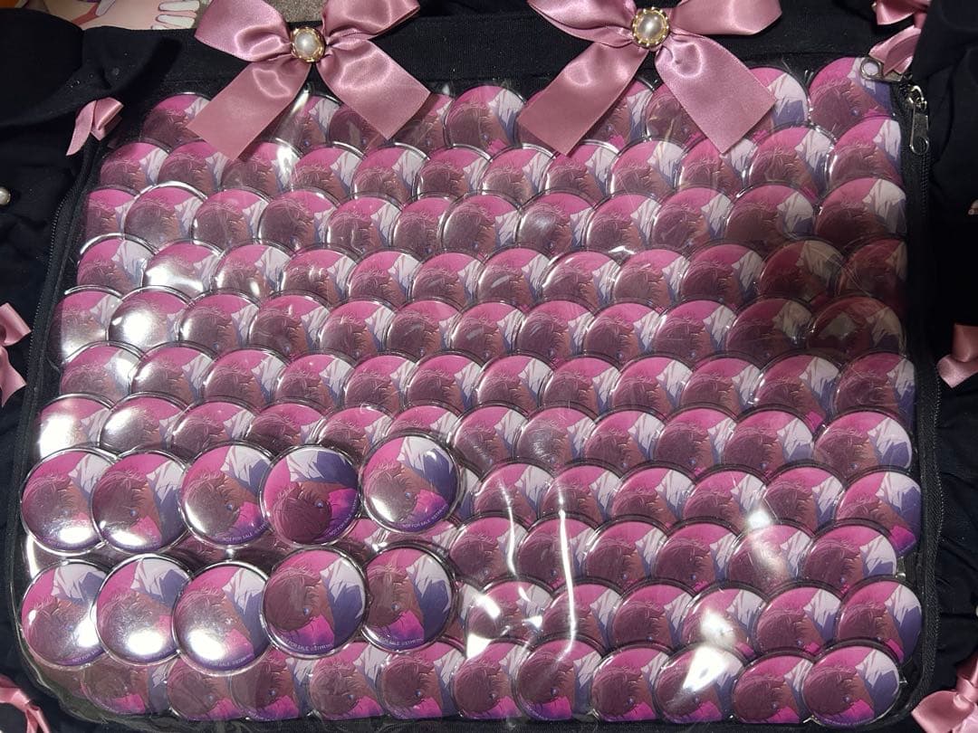 さとみくん 感情色 缶バッジ 142個