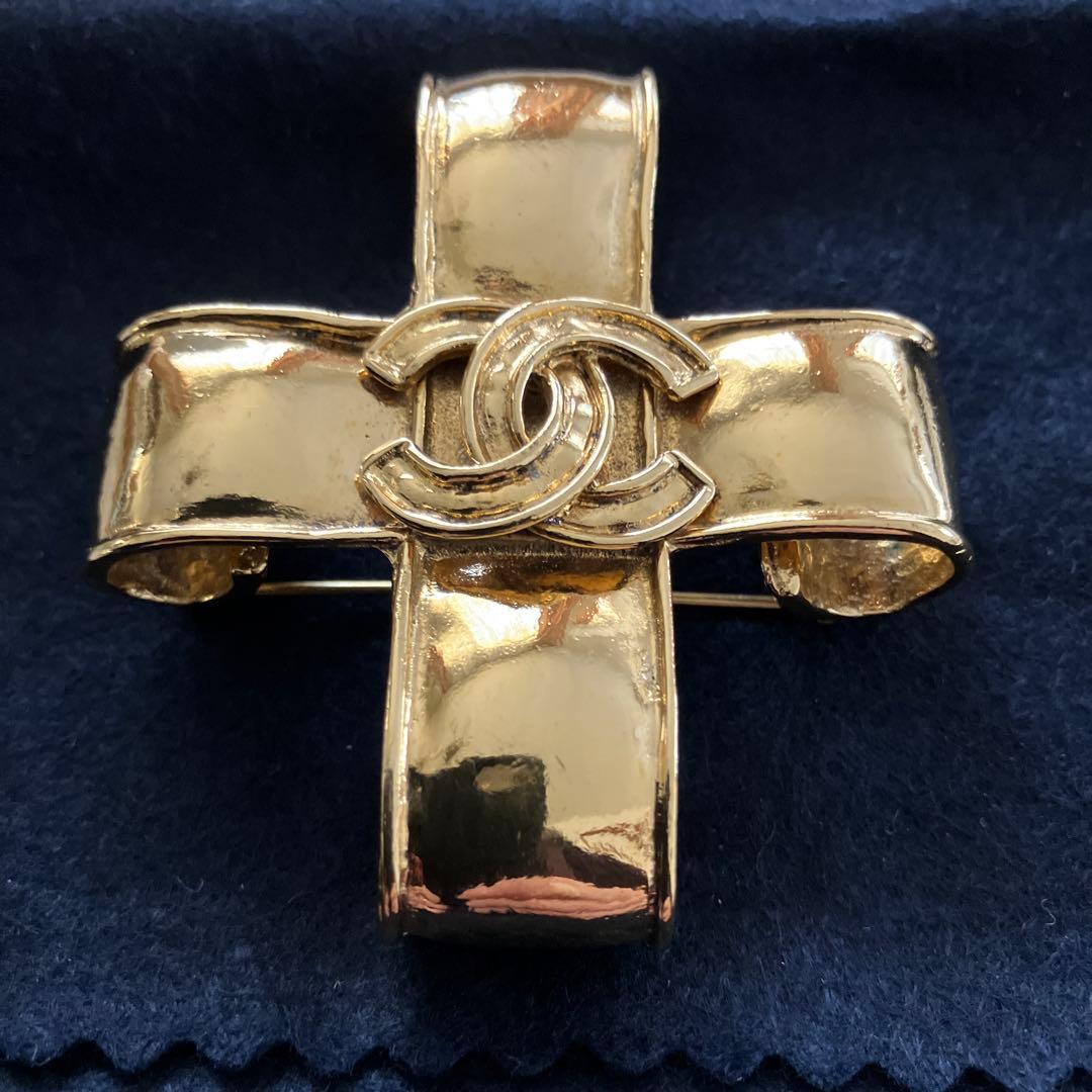 CHANEL ブローチ クロス ココマーク ヴィンテージ アクセサリー ゴールド