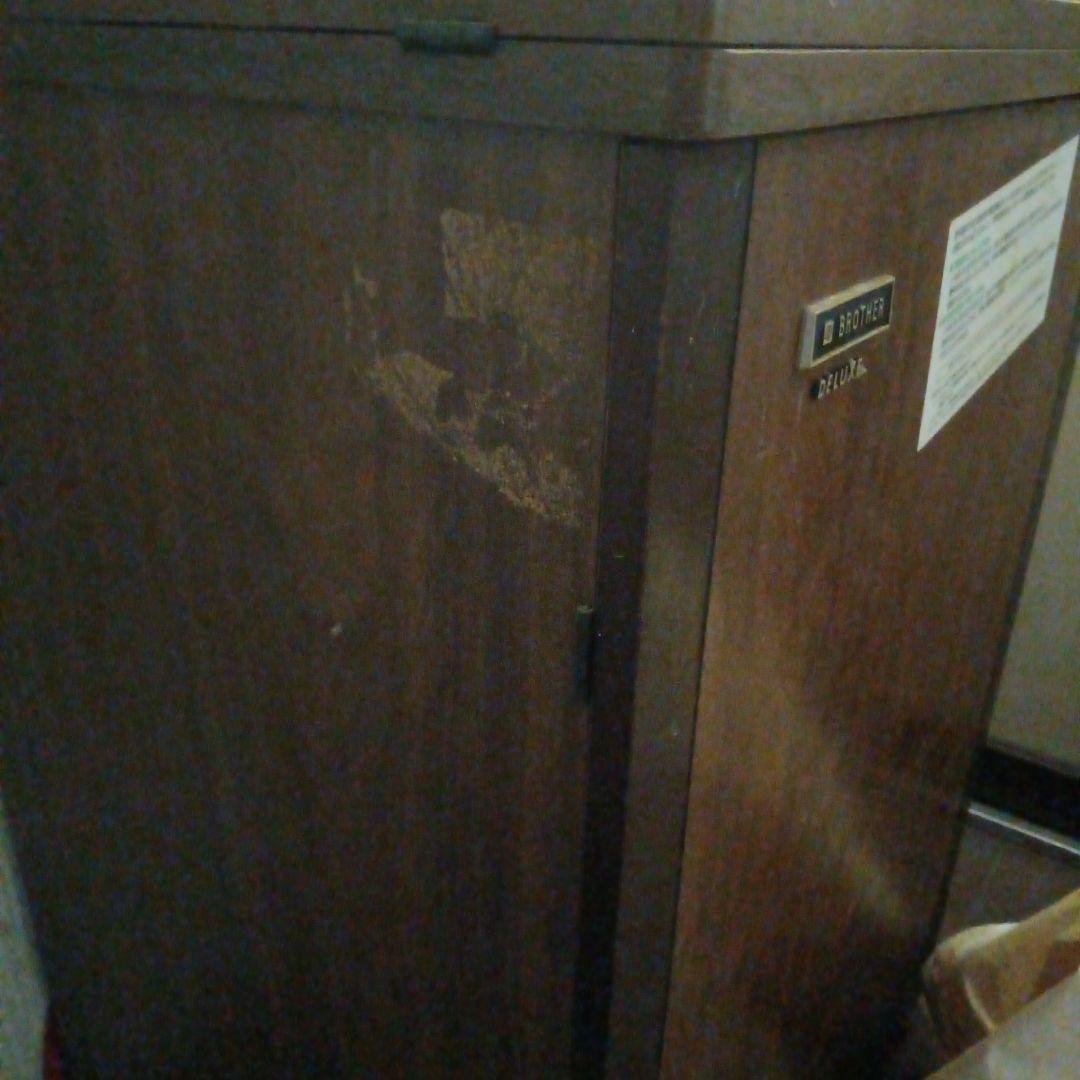 BROTHER DELUXE 木製家具 傷ありアンティーク