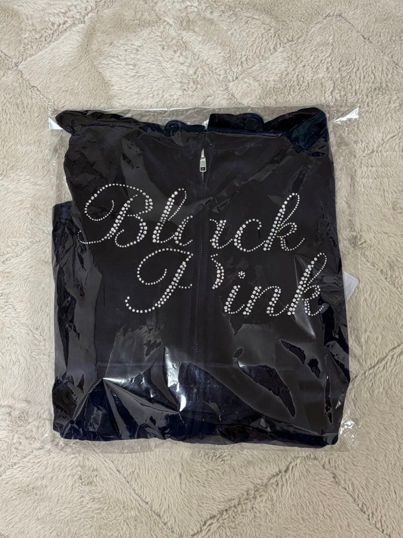 BLACKPINK ベロアジップアップフーディー （NAVY） Shortサイズ