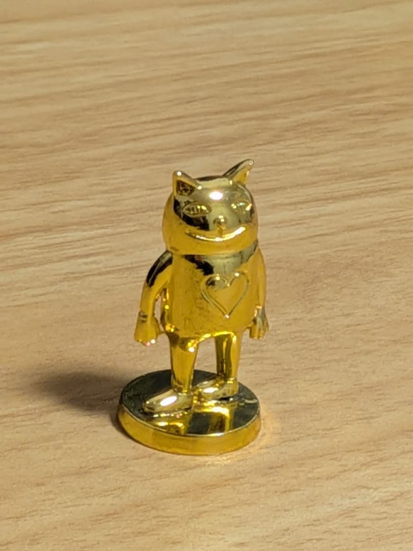 米津玄師　リイシューオールスターズ　メタルフィギュア　ネコ　猫　金　ゴールド