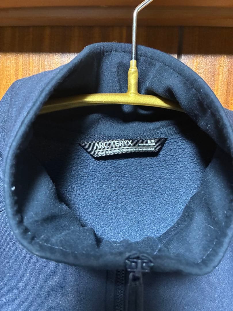 アークテリクス　カイヤナイトベスト　メンズs ネイビー　kyanite vest